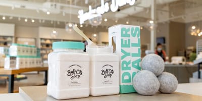 Bundle_DryerBalls_LaundrySoap_Narcissist_FreshCotton_BCS_HighlandVillage_10.20.21_ 6D1A3300.jpg